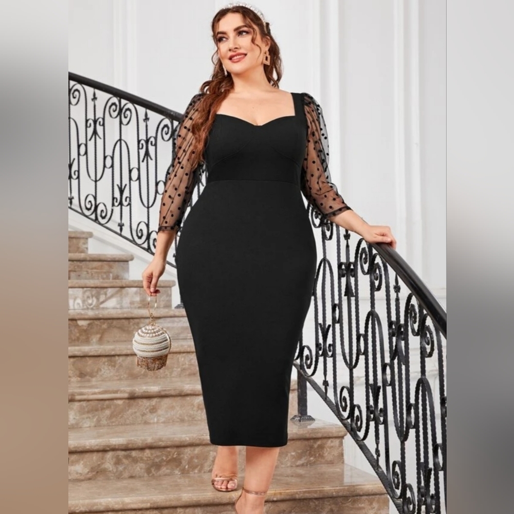 Tube dress with lace polka dot sleeves